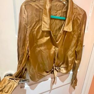 Aritzia silk crop top - size 6